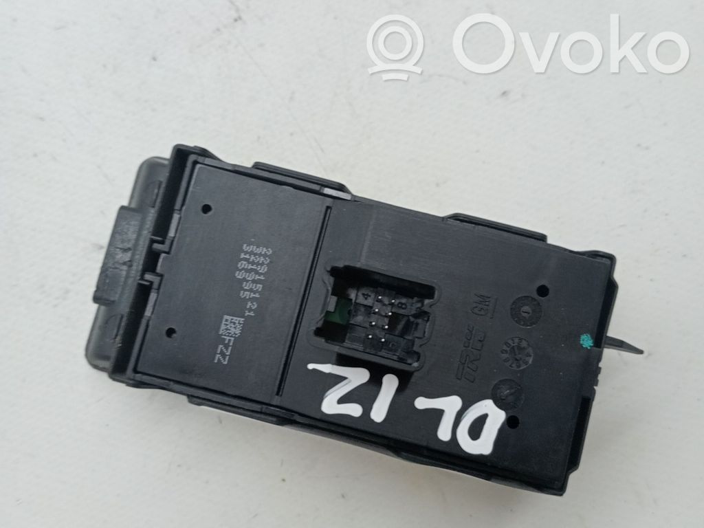 Electric window control switch   22915121