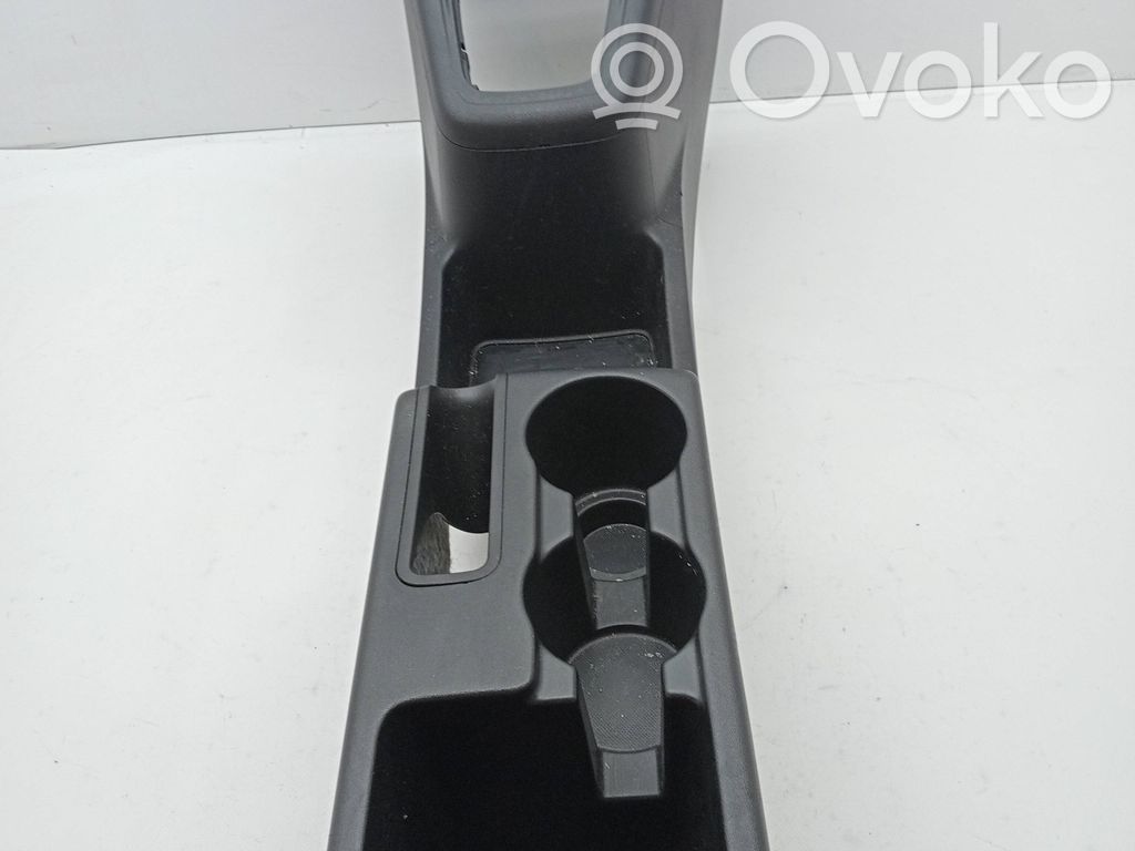 Consola central   846101P000EQ