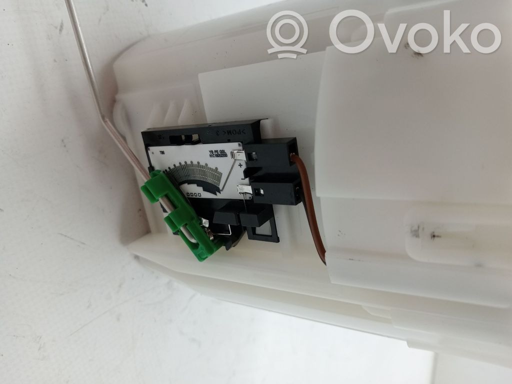 Bomba interna de combustible   31110H8300