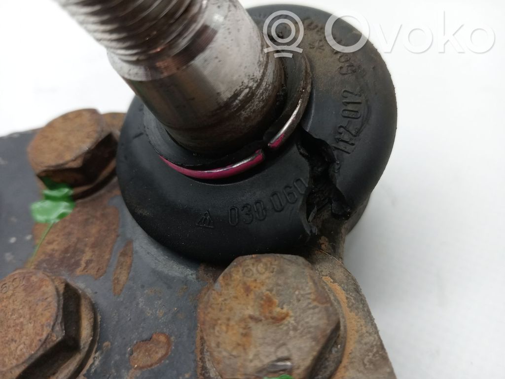 Oberer Querlenker vorne   545042846R