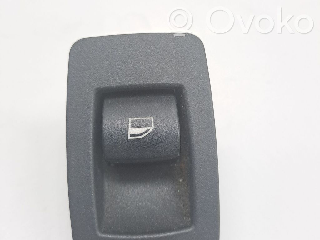 Interruptor del elevalunas eléctrico   15979804