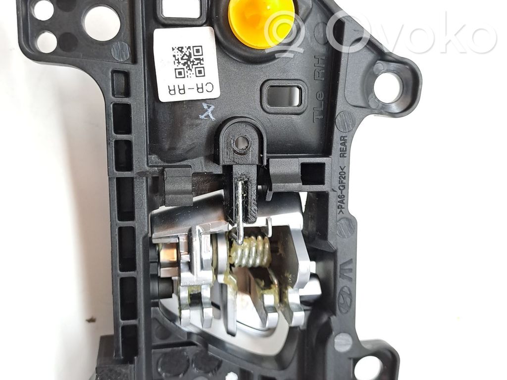 Manecilla interna puerta trasera   83620D7010VCS