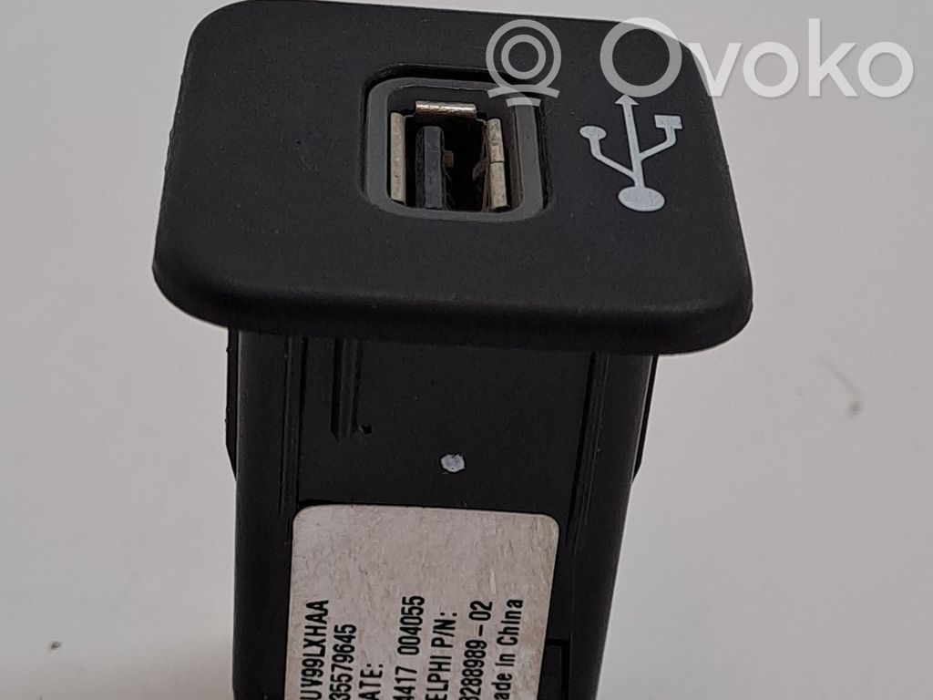 Unidad de control/módulo de carrocería central   5UV99LXHAA