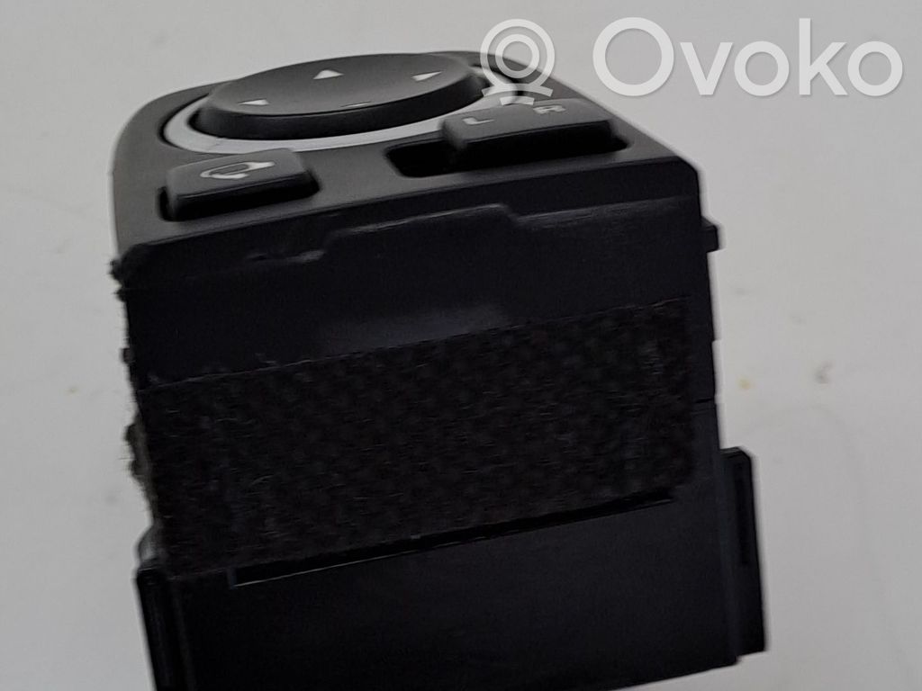 Comutator oglinzi laterale   93530J7000