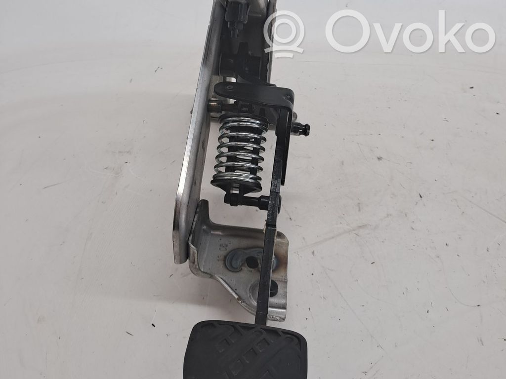 Nissan Qashqai Pedał sprzęgła 