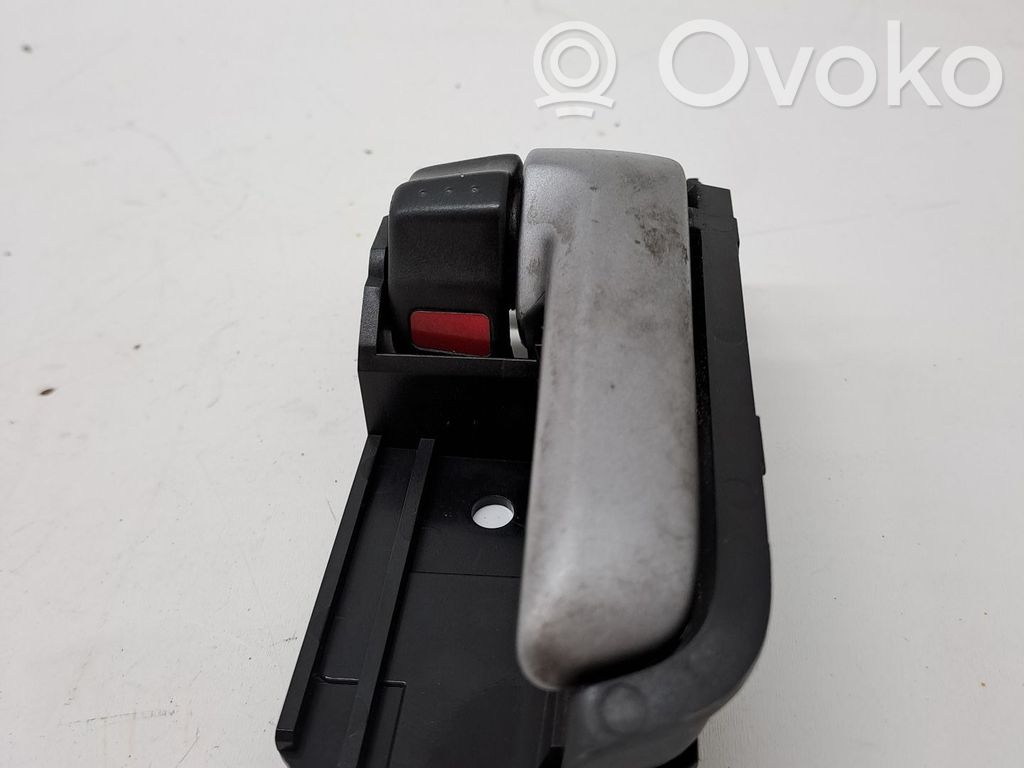 Manecilla interna de puerta corredera   8311062J30BWL