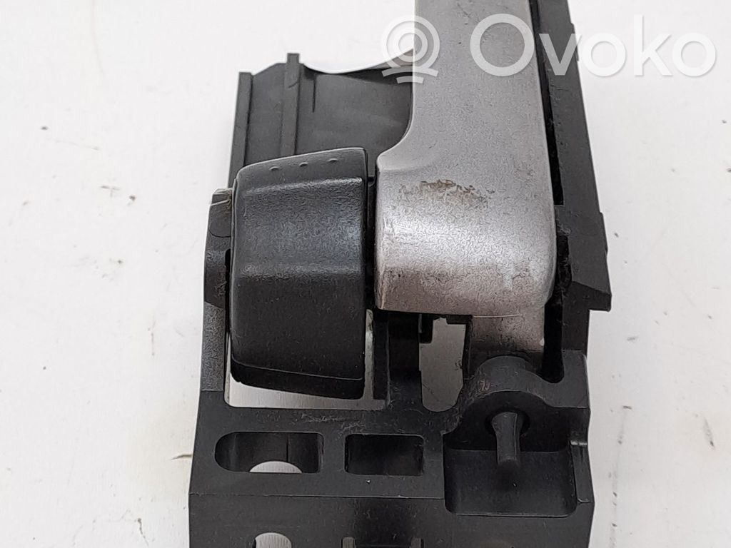 Manecilla interna de puerta corredera   8313062J30BWL
