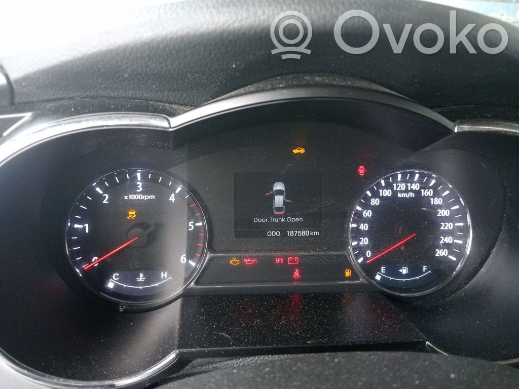 KIA Optima Nopeusmittari (mittaristo) 