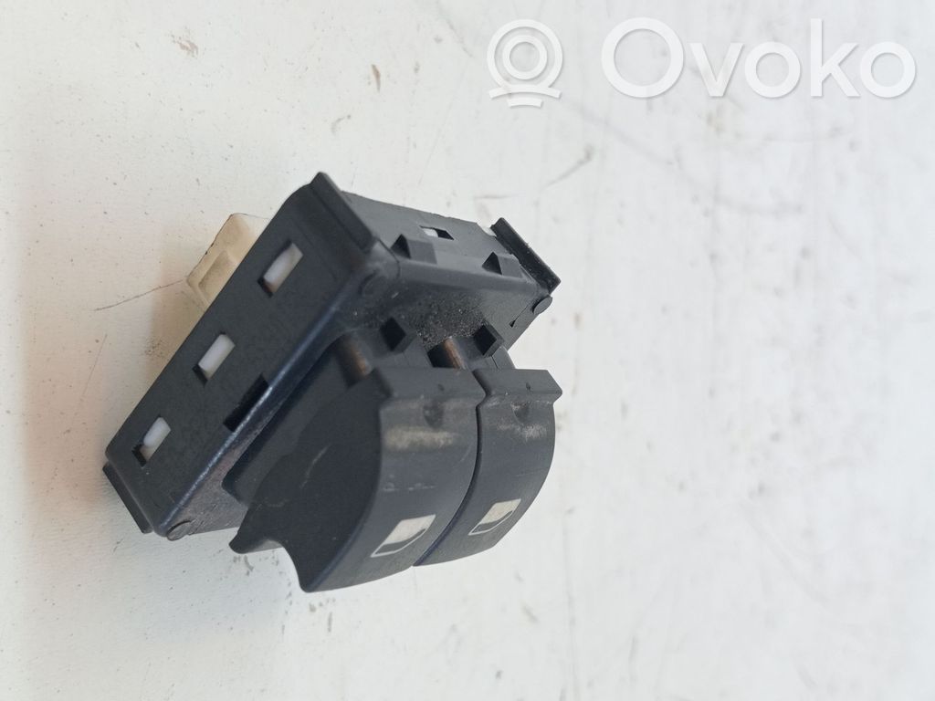 Interruptor del elevalunas eléctrico   98016298ZD