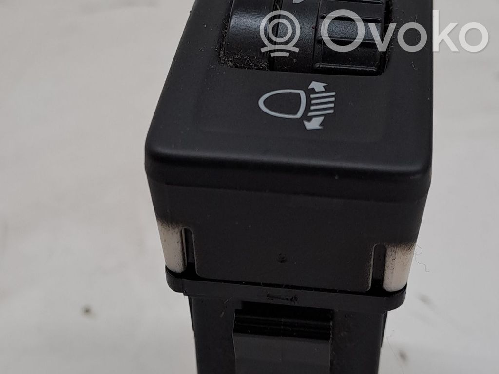 Comutator lumini   3518051KA0