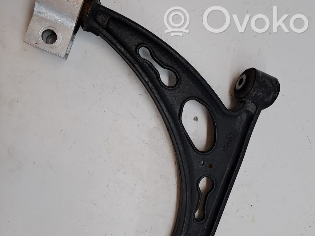 Volkswagen Touran I Braccio di controllo sospensione anteriore inferiore/braccio oscillante