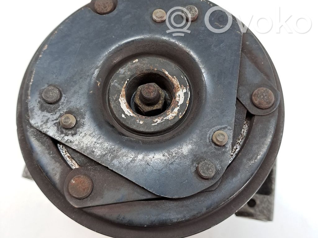Air conditioning (A/C) compressor (pump)   93198401