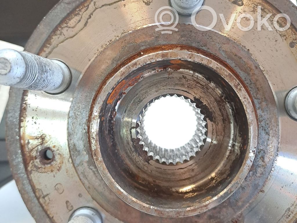 Opel Insignia A Fuzetă butuc roată față 