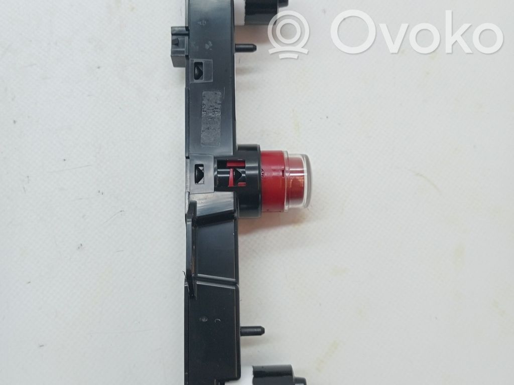 Fiat 500 Interruttore luci di emergenza 