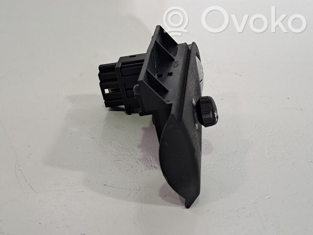 Interruptor de luz   MN148893HA,8608A129