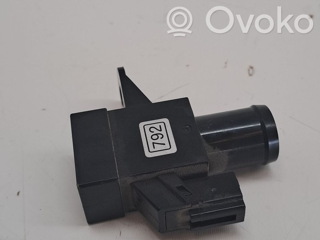 Sensor   2772015U00,277203AA0A