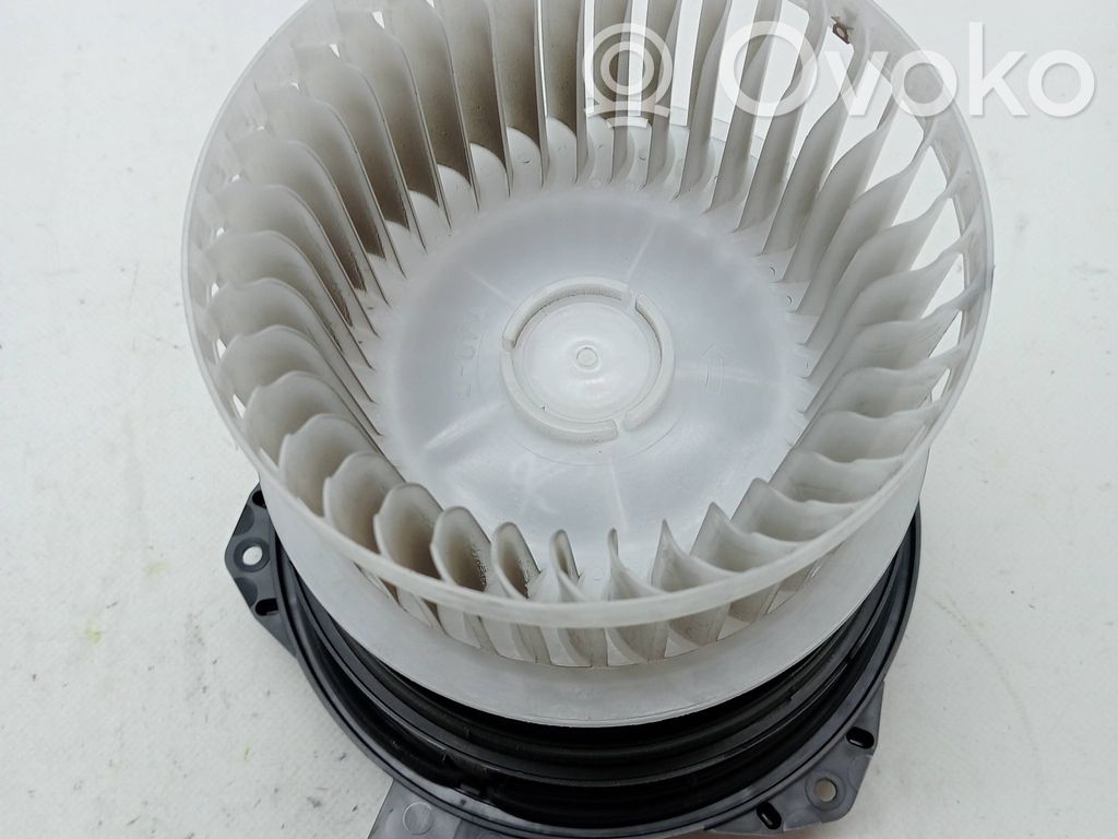 Toyota C-HR I Ventola riscaldamento/ventilatore abitacolo
