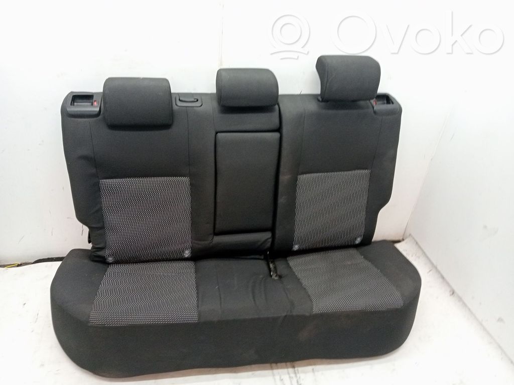 Toyota Auris 150 Fotel tylny 