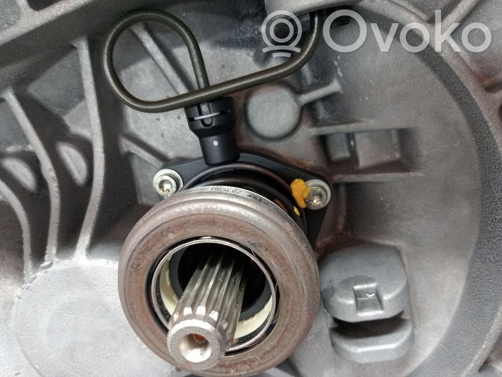 Opel Adam 5 Gang Schaltgetriebe 
