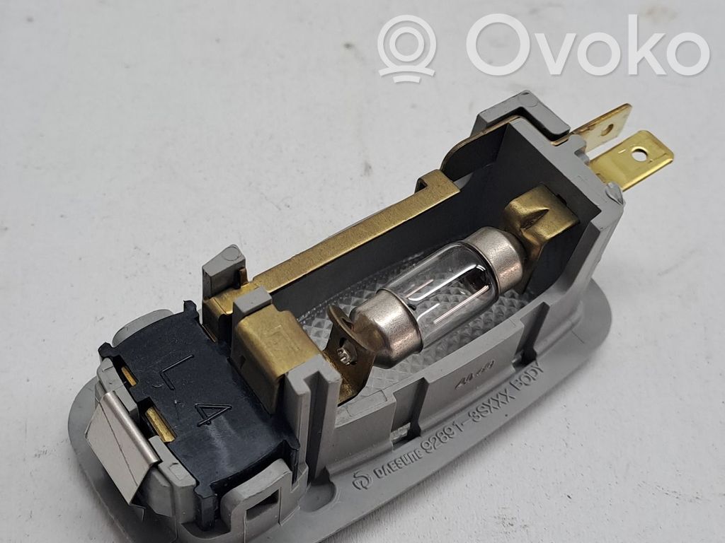 KIA Stonic Ramă consolă lumini plafon 