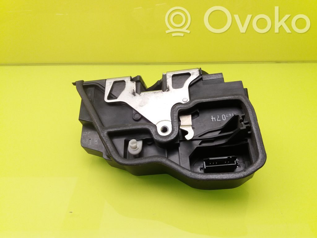 Etuoven lukko   7167074