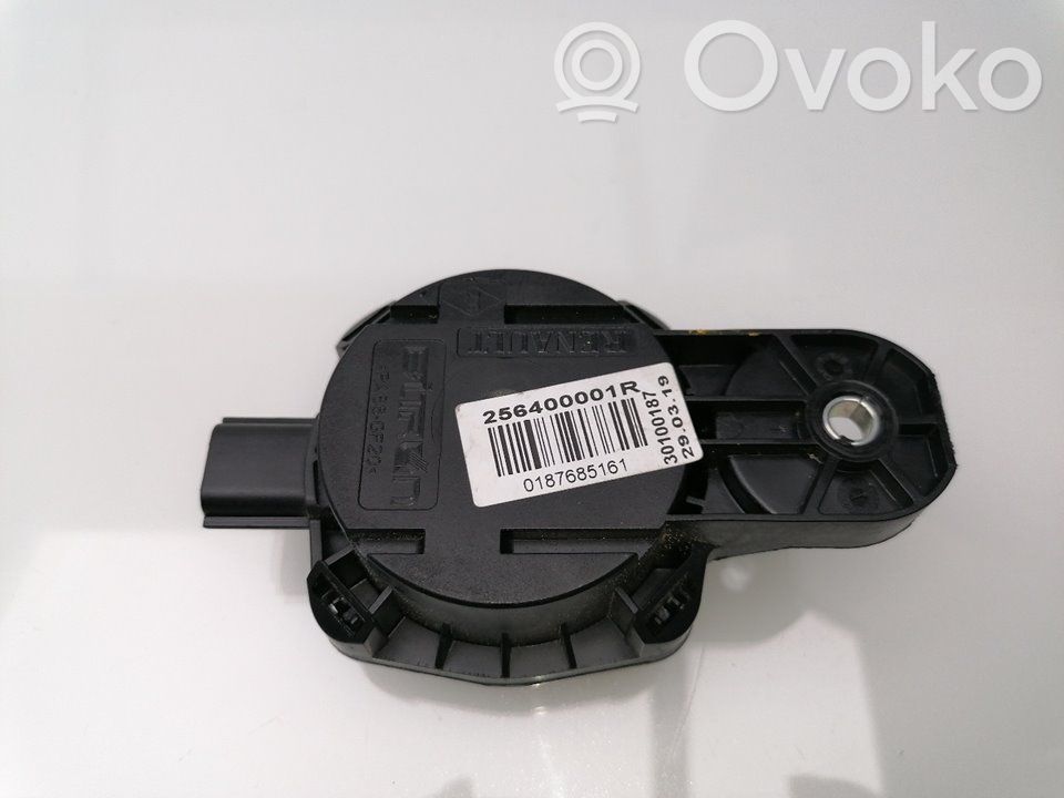 Renault Clio IV Unidad de control/módulo de carrocería central 