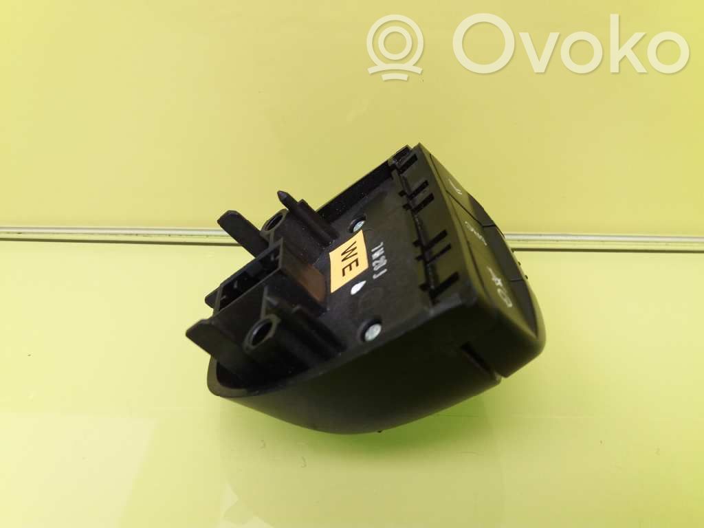 Chevrolet Lacetti Butoane/comutatoare pe volan 