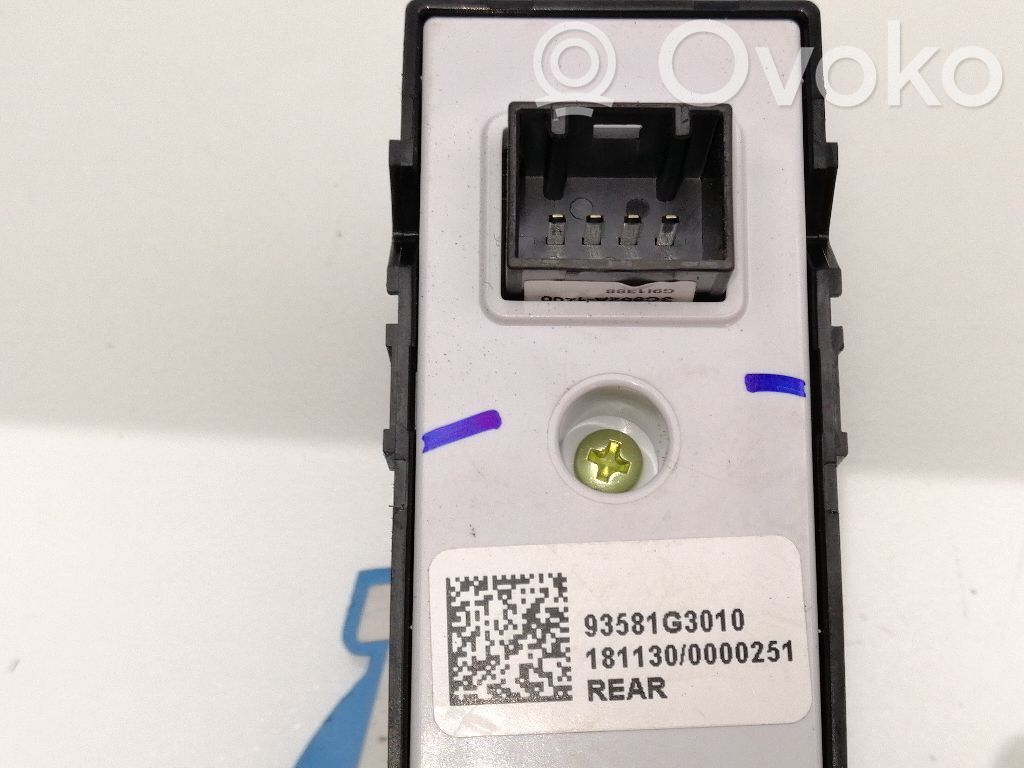 Interruptor del elevalunas eléctrico   93581G3010