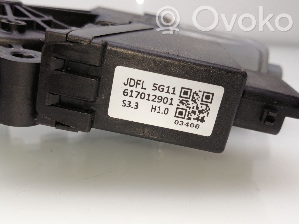 Front door window regulator motor   82450A2010
