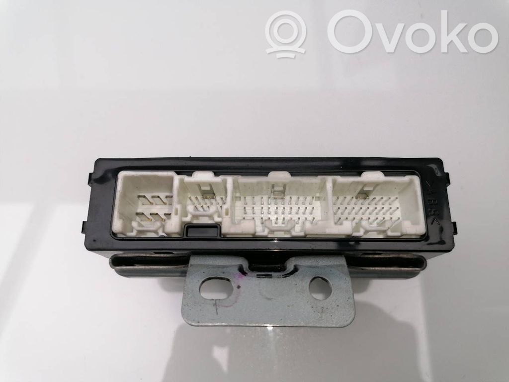 BMW 5 E60 E61 Central body control module 