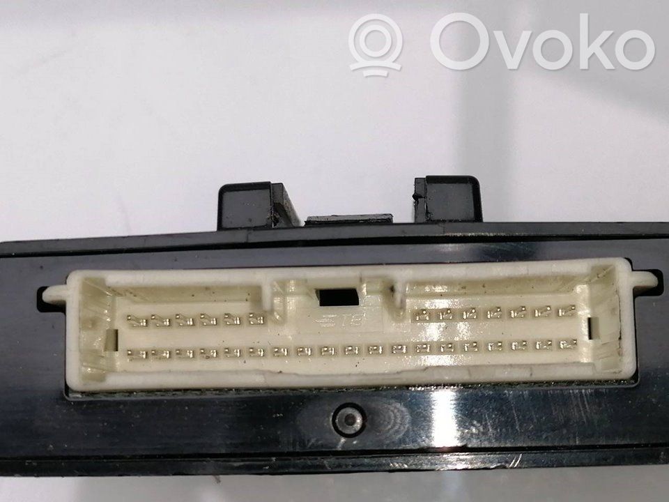 Central body control module   1640A068