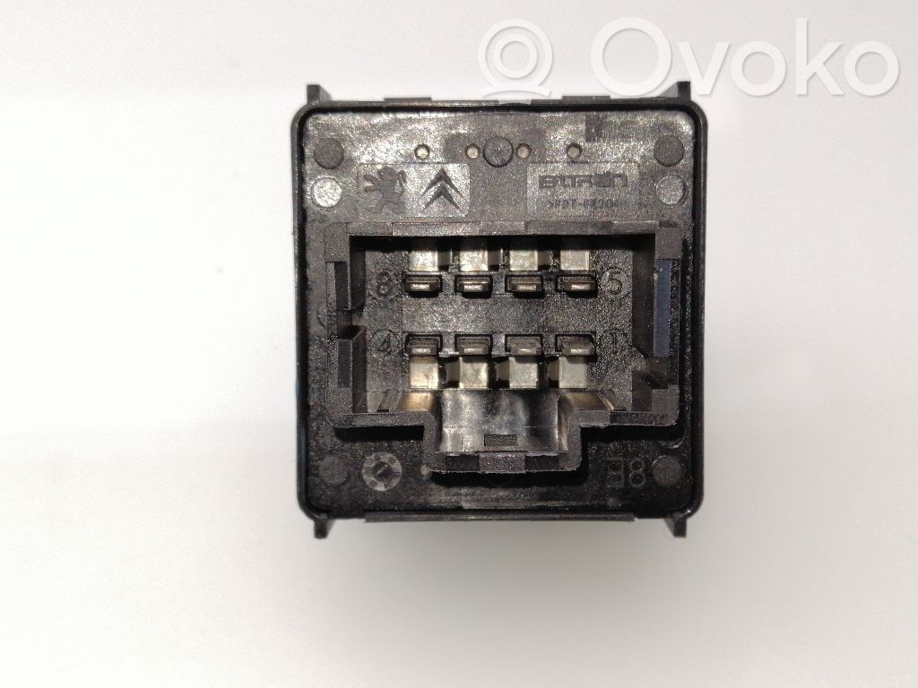 Electric window control switch   96664313ZD