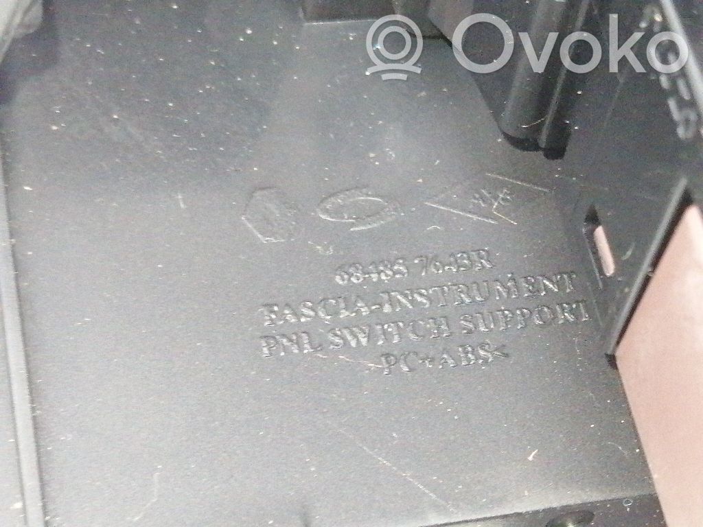 Botón interruptor de luz de peligro   684867643R