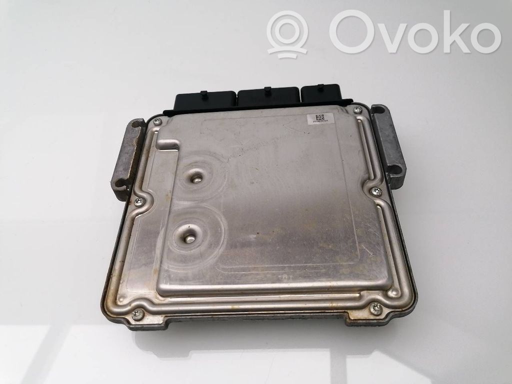 Galios (ECU) modulis   237103VD0B,0281030661