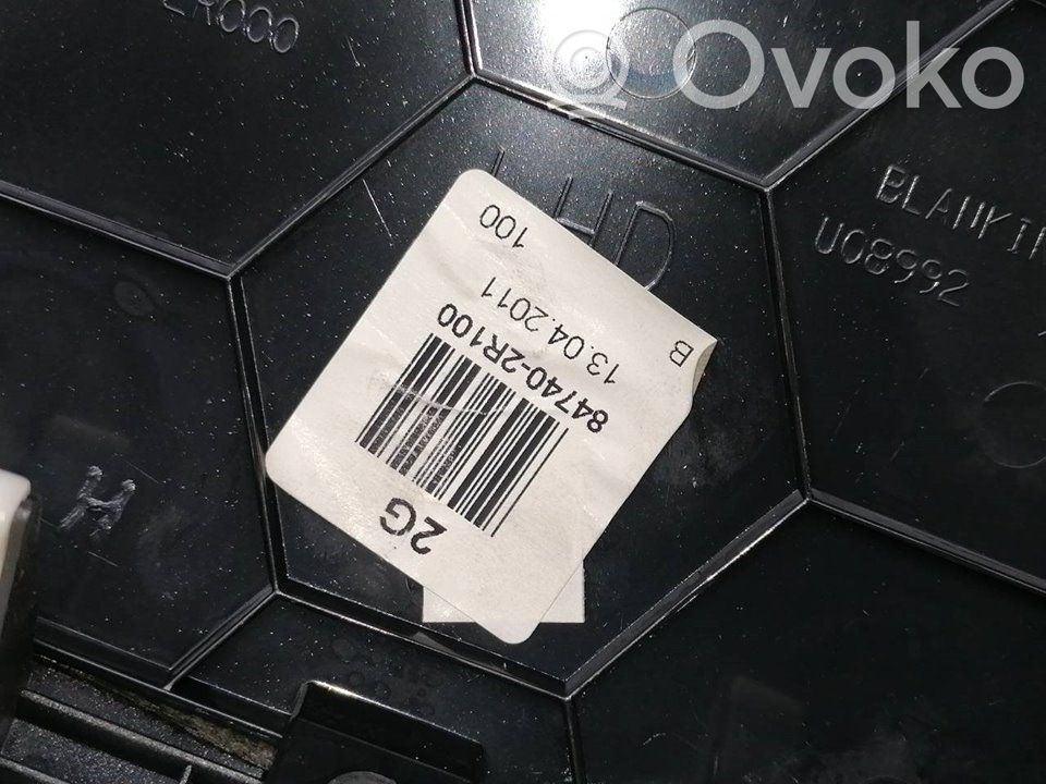 Hyundai i30 Dysze / Kratki środkowego nawiewu deski rozdzielczej 