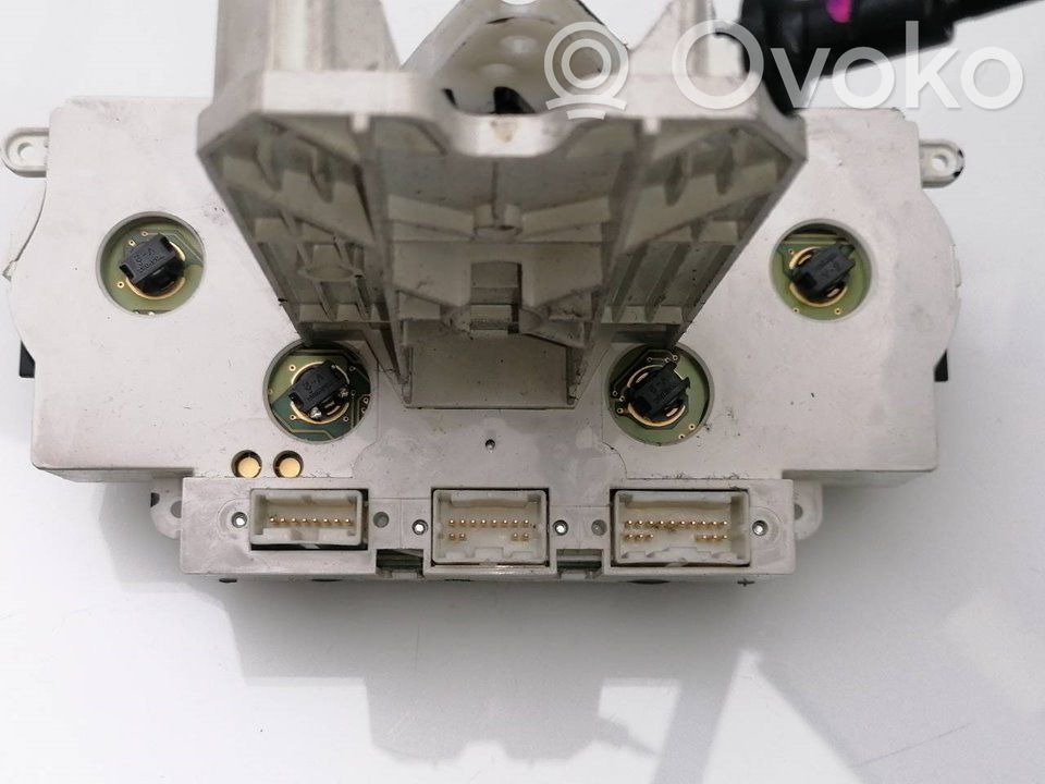 Climate control unit   275109F601
