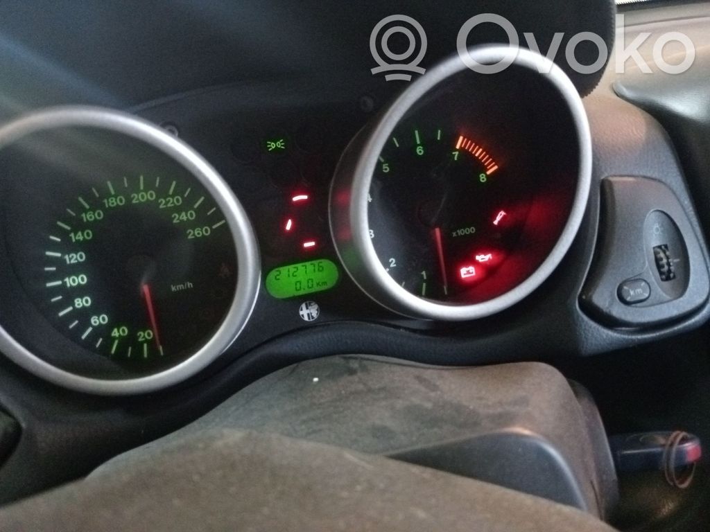 Alfa Romeo GTV Speedometer (instrument cluster) 