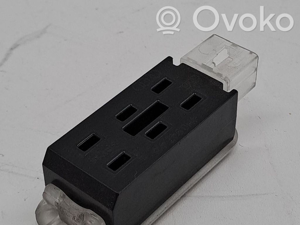 Audi A8 S8 D4 4H Ramă consolă lumini plafon 