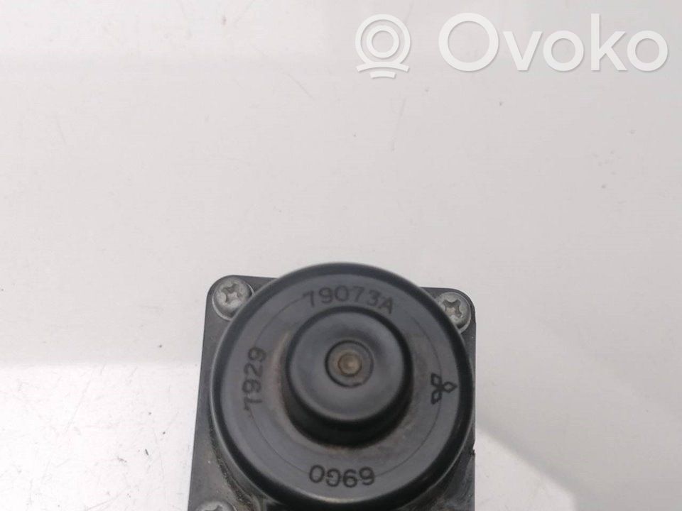 Válvula EGR   1811169G01