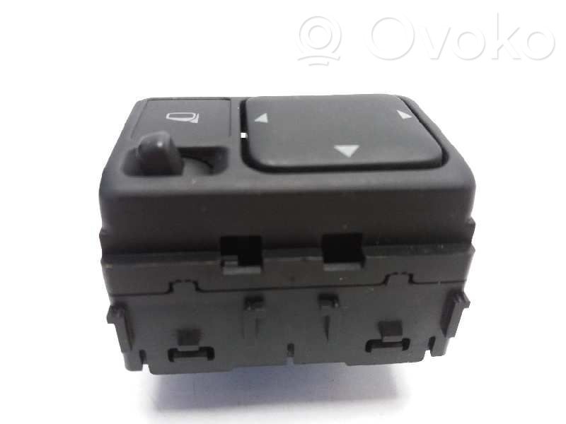 Interruttore specchietto retrovisore   051212,25570AX005