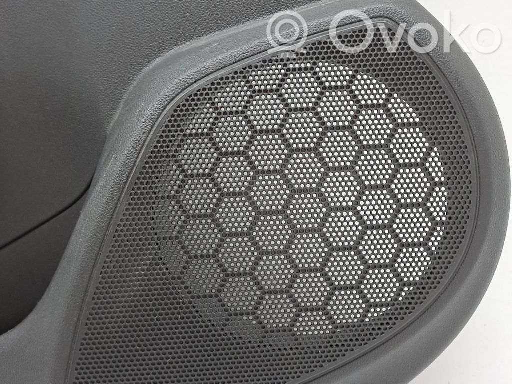 Renault Megane IV Boczki / Poszycie drzwi tylnych 