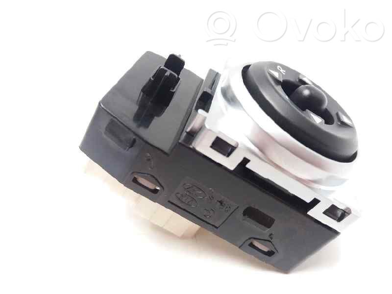 Hyundai Elantra Interruptor del espejo lateral 