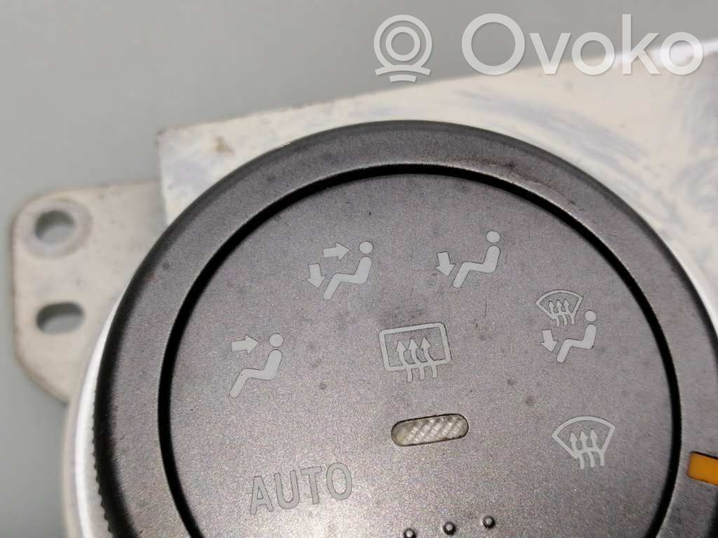 Climate control unit   72311FE080