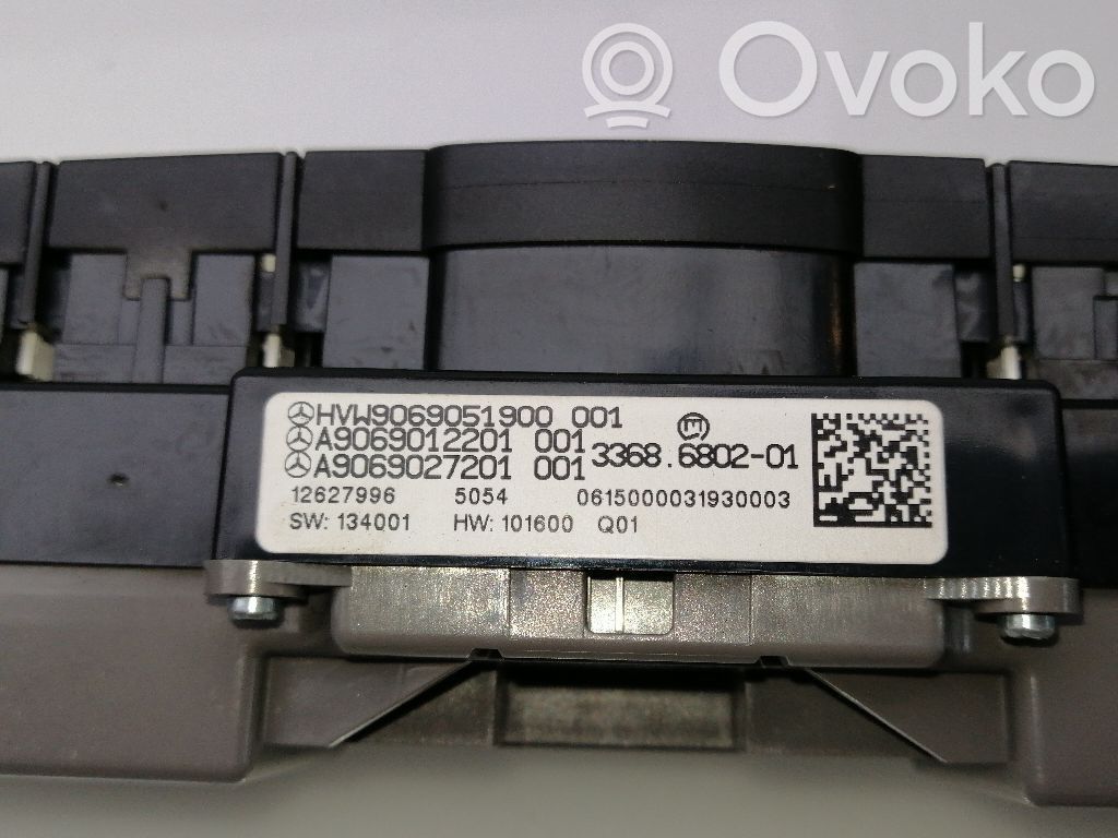 Volkswagen Crafter Butoane/comutatoare pe volan 