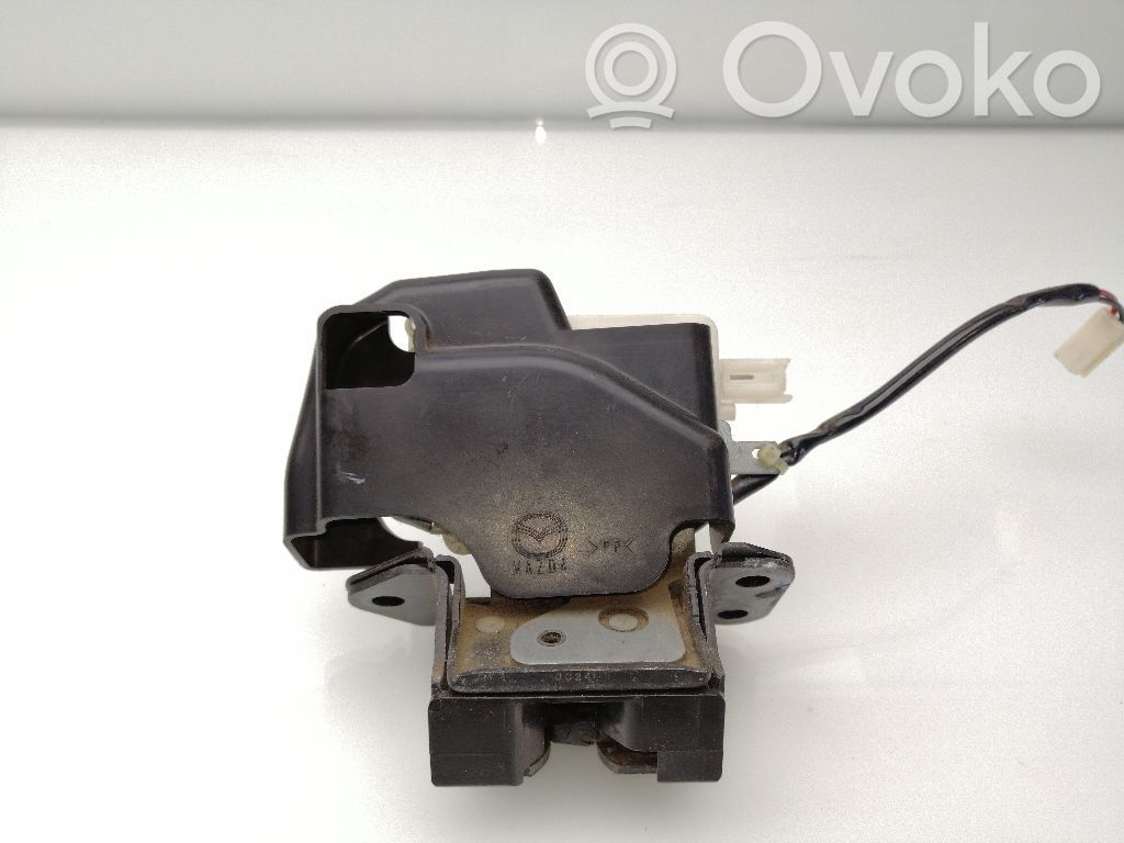 Tailgate lock latch   EH1062310A