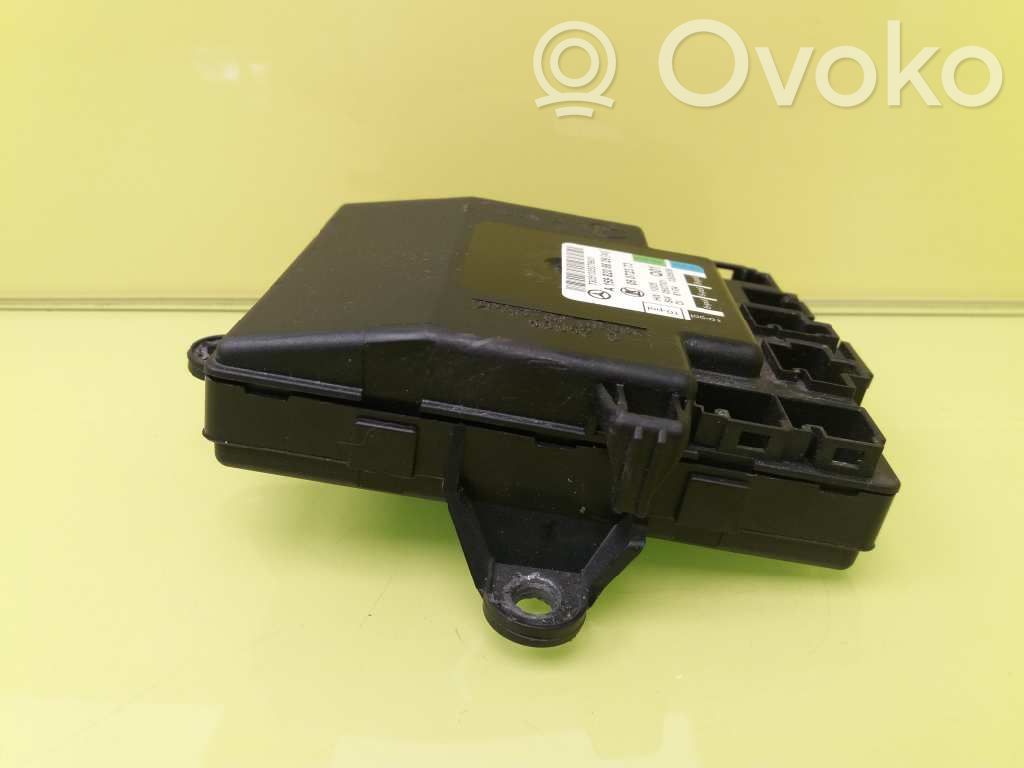Mercedes-Benz B W246 W242 Modul de control caroserie central 