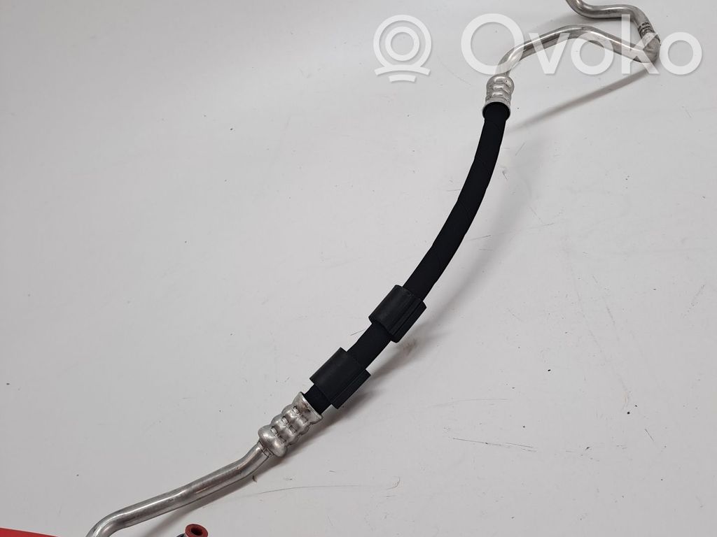 Mercedes-Benz C AMG W205 Raccord / manchon flexible