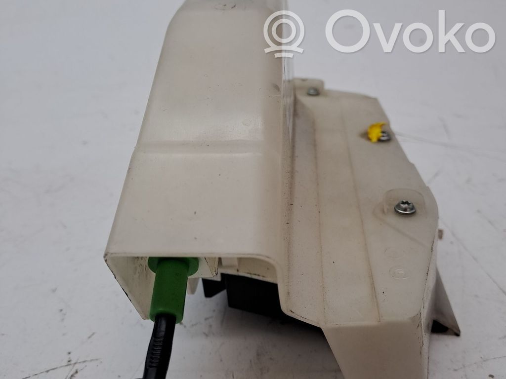 Etuoven lukko   106896400J