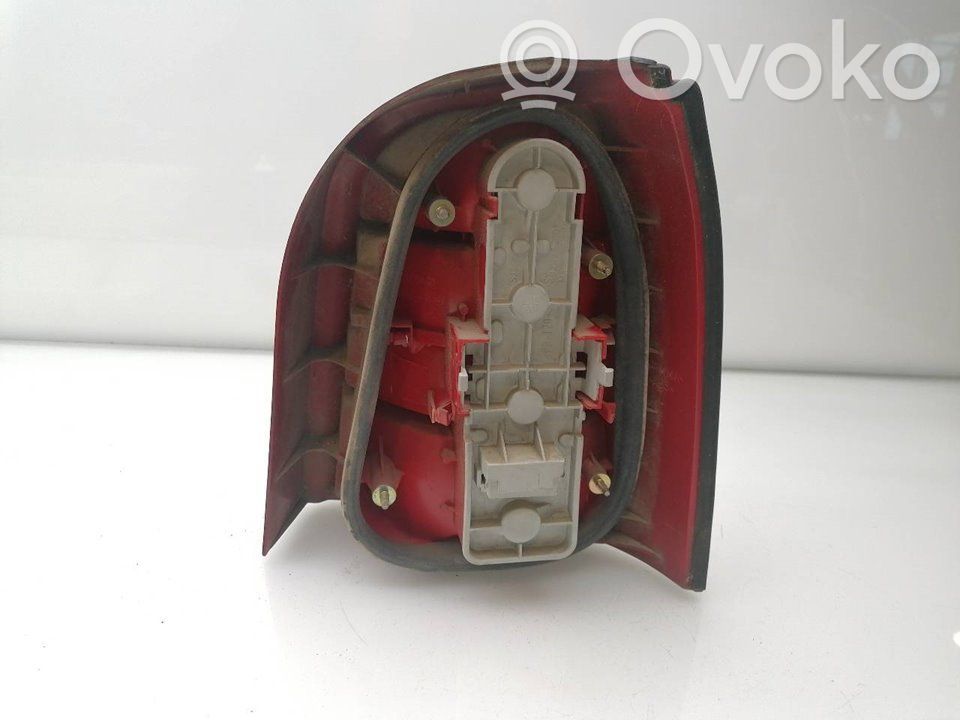 Audi A4 S4 B6 8E 8H Lámpara de faros/luces traseros 