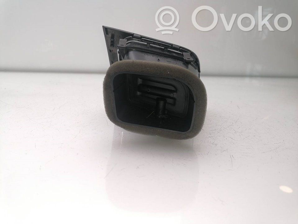 Volkswagen Golf VII Griglia di ventilazione centrale cruscotto